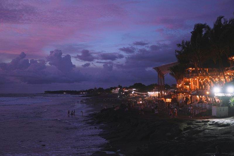 Golden Horizon Sunset Club 11